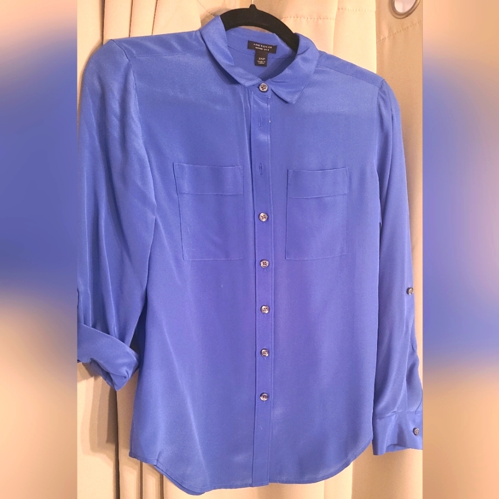 Ann Taylor - Silk Blouse - Never Worn - Size XS Petite